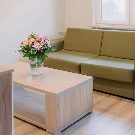 Apartment Apartel Metro Wierzbno *