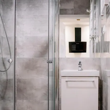 Apartman Apartel Metro Wierzbno *
